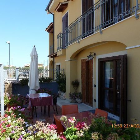 Sogno Di Mare Bed & Breakfast Pula Ngoại thất bức ảnh