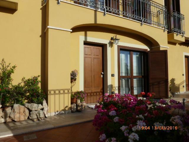 Sogno Di Mare Bed & Breakfast Pula Ngoại thất bức ảnh