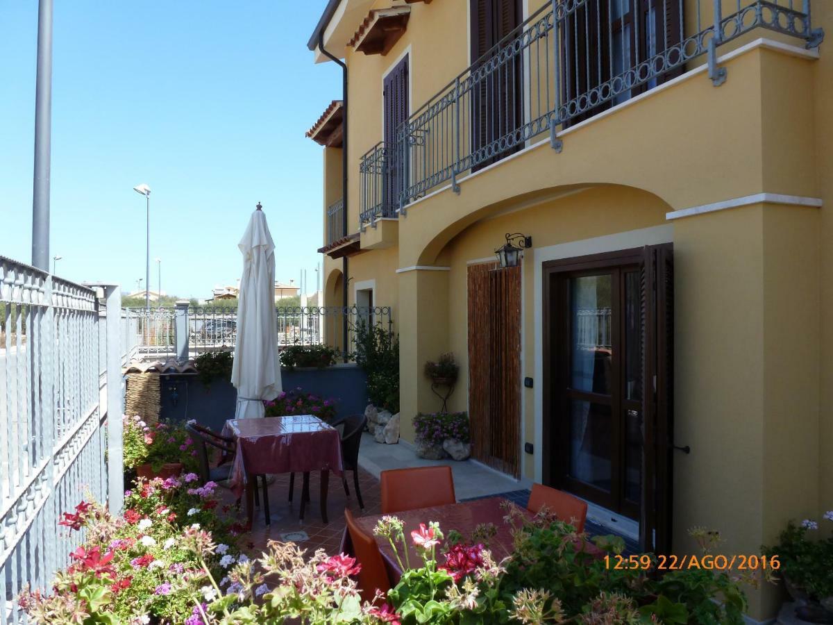 Sogno Di Mare Bed & Breakfast Pula Ngoại thất bức ảnh